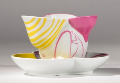 Beate KUHN (née en 1927)
Grande tasse et...
