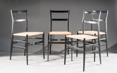 * Giò PONTI (1891-1979)
Suite de quatre chaises...