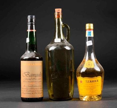 Lot alcools : 1 yzara, 1 bagnyuls, 1 cognac...