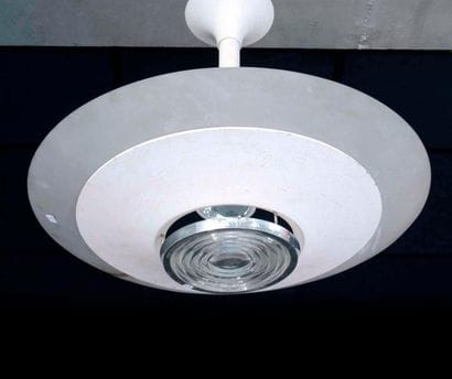 JEAN PERZEL
Suspension d'éclairage circulaire...