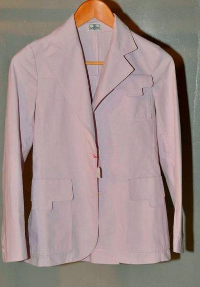 TED LAPIDUS, ANNEES 1970.
Veste en polyester...