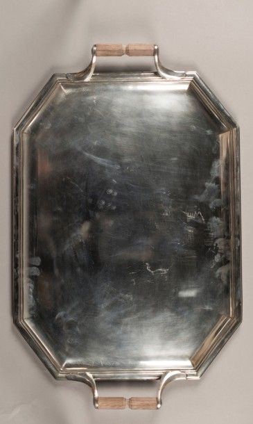 PUIFORCAT
Beau plateau Art Déco en argent,...