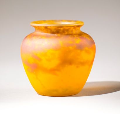 MULLER FRERES LUNEVILLE
Petit vase boulle...