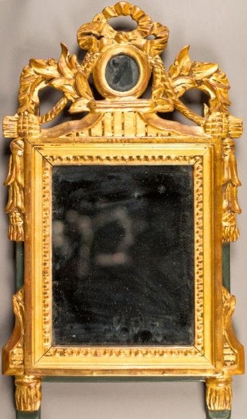 Miroir de style Louis XVI, cadre en bois...