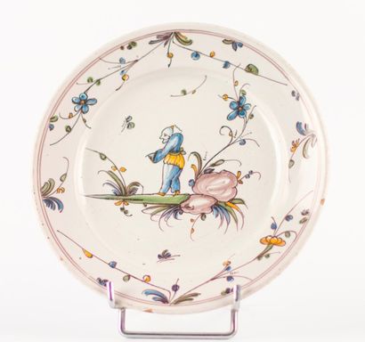 La Tronche (Grenoble)
Assiette en faïence...