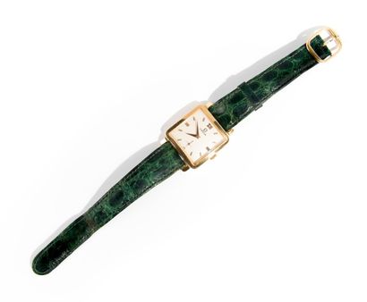 OMEGA
Montre bracelet d'homme en or jaune.
Boitier...
