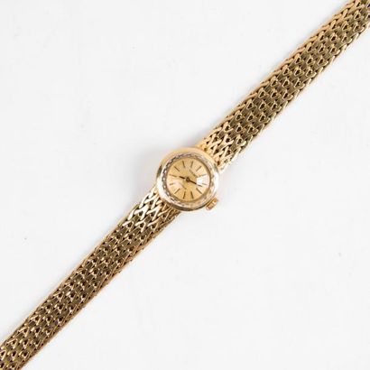 Montre bracelet de femme en or jaune 750...