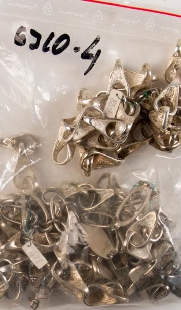 Lot argent. Bracelets.
Poids brut: 540 g...