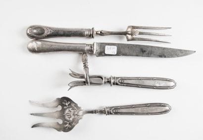 Lot de quatre couverts de service en argent...
