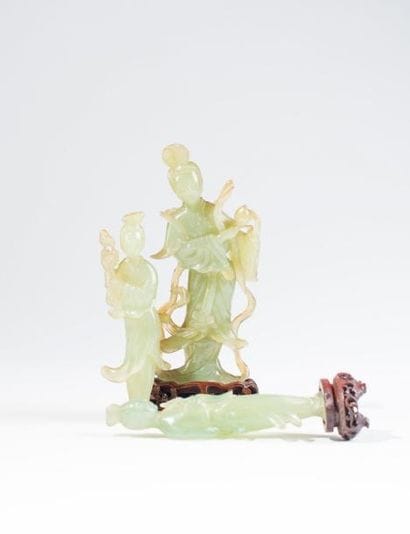 CHINE, XXème siècle
Trois statuettes de Guanyin...