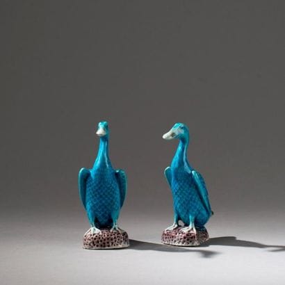 CHINE
Paire de canards en porcelaine bleue.
H:...