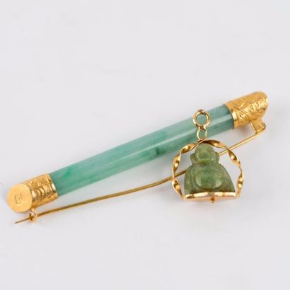 Pendentif bouddha en jade, la monture en...