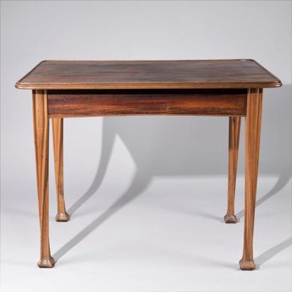 Louis MAJORELLE (1859-1926). Table à écrire...