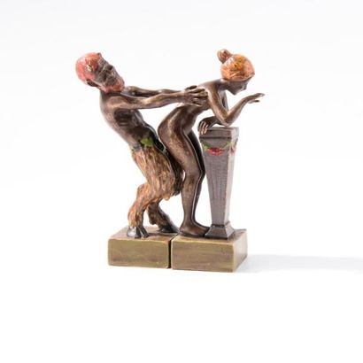 Bronze de Vienne. Satyre et Nymphe. Deux...