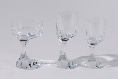 BACCARAT. Service de verres modèle Narcisse...