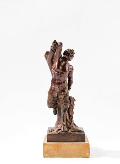 Marsyas attaché. Epreuve en bronze à patine...