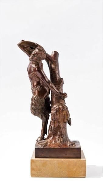 Marsyas attaché. Epreuve en bronze à patine...