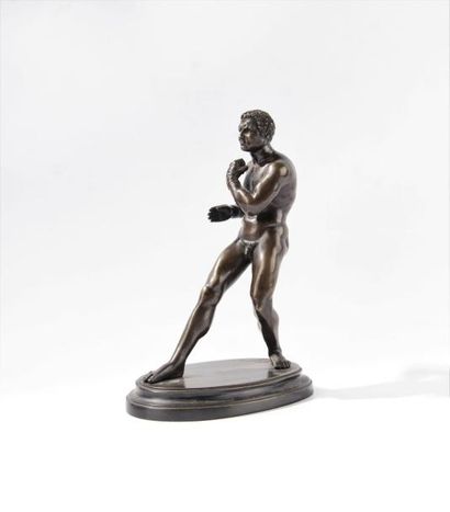 Lutteur, d'après l'antique. Epreuve en bronze...