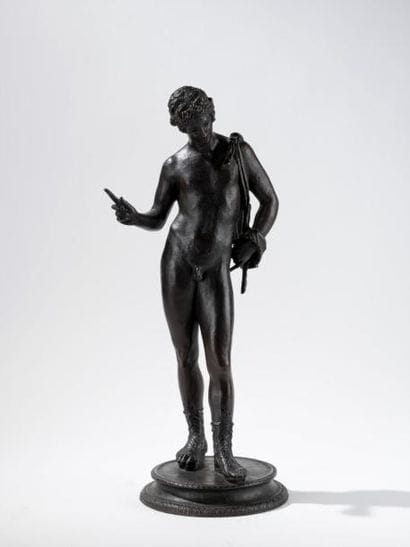 Narcisse en bronze, d'après l'antique. Epreuve...