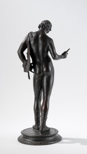 Narcisse en bronze, d'après l'antique. Epreuve...