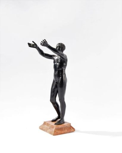 Orant, d'après l'antique. Epreuve à patine...
