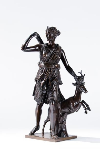 Diane chasseresse. Sujet en bronze, Barbedienne...