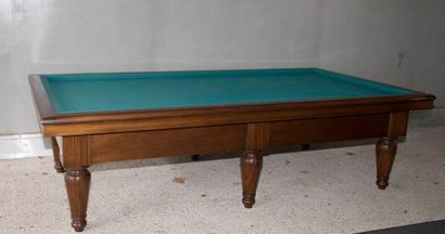Billard française de marque Rivet à Lyon....