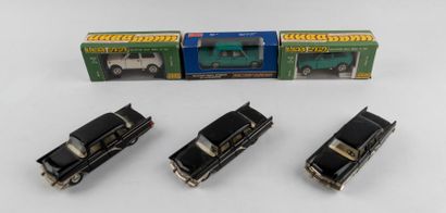 URSS, lot de 6 voitures, 3 Lada 2121 en boite...