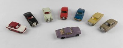 Corgi Toys, lot de 8 voitures sans boite,...