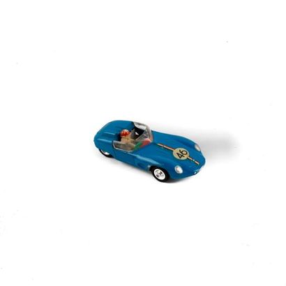 Dalia Solido, DB Panhard Le Mans bleue avec...
