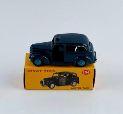 Dinky Toys England , Austin Taxi réf 254...