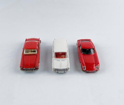 Dinky Toys France lot de 3 voitures : Ferrari...