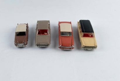 Dinky Toys France, lot de 4 voitures : Fiat...