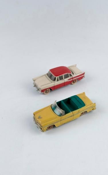 Dinky Toys France, lot de 2 voitures : Simca...