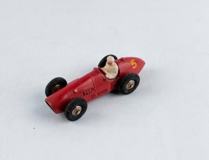 Dinky Toys France, Ferrari réf 23J rouge,...