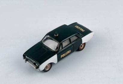 Dinky Toys France, Ford Taunus réf 559 verte...