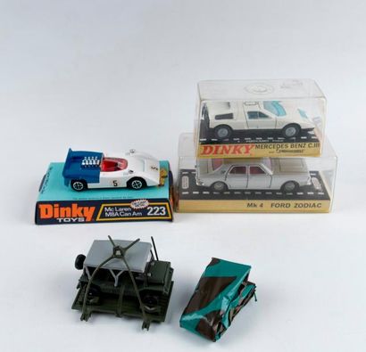 Dinky Toys France, lot de 4 voitures en boite...