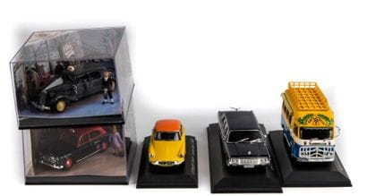 Lot comprenant 2 taxis