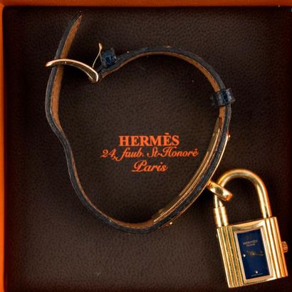 Bracelet montre Kelly de la maison Hermès,...