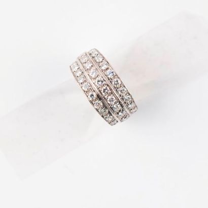 Bague Bandeau, à trois gradins, monture en...