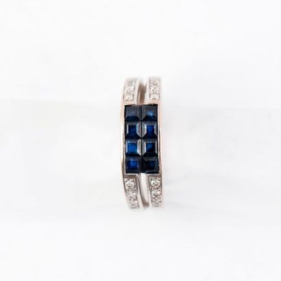 Bague double anneau serti de diamants et...
