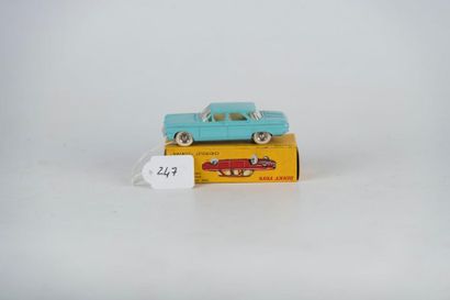 DTF : Chevrolet Corvair réf 552, bleue, très...