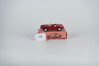 Solido : Alfa-Roméo Giulietta-Spider rouge,...