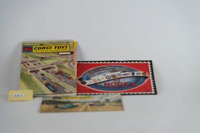 Lot de 3 catalogues : 2 Corgi Toys et 1 ...