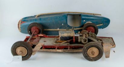 Voiture de sport « Micron Moteurs » en bois...