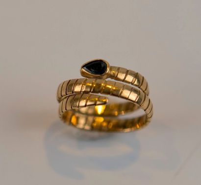 Bague serpent, monture en or jaune et en...
