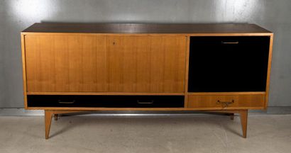 Charles RAMOS (1925 ) pour Magnani. 
Enfilade...