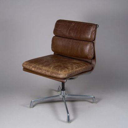 CHARLES EAMES (1907-1978) RAY EAMES (1912-1988)...
