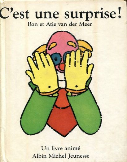 C'est une surprise ! Un livre animé. Ron...