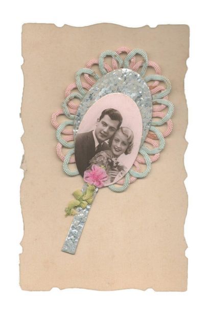 « Bonne année ». Carte postale (Chromolithographie gaufrée)....
